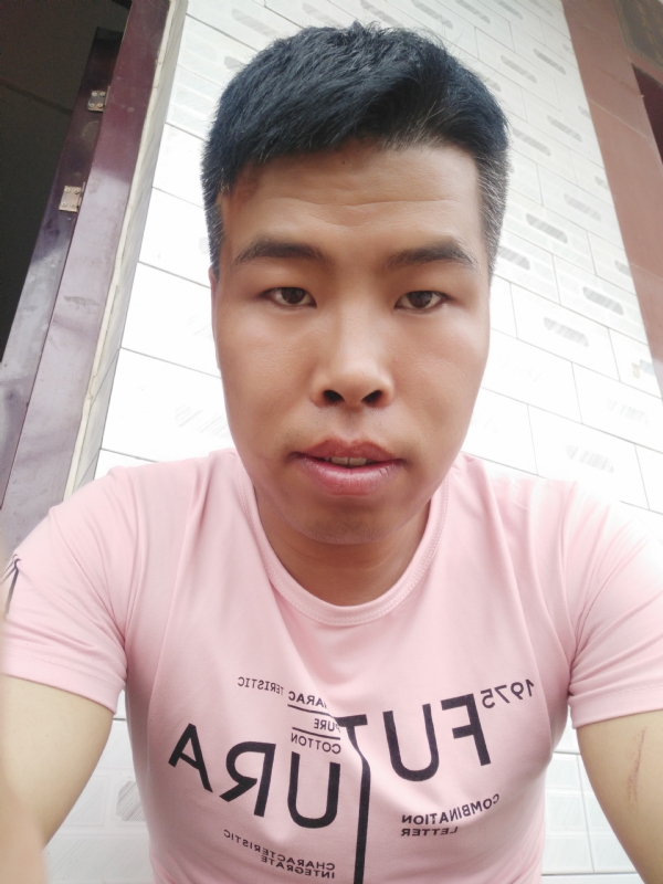 守护爱情的第一张照片--陕西王婆说媒
